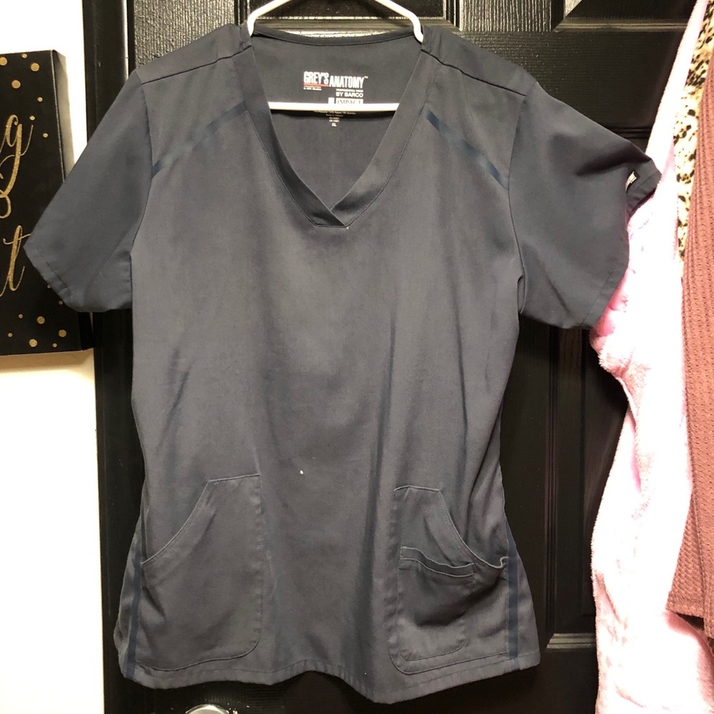 Scrub top & pants